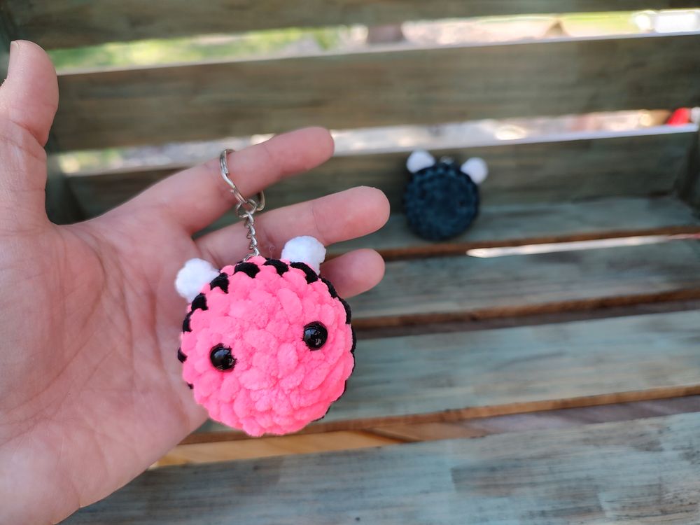 Bee keychains