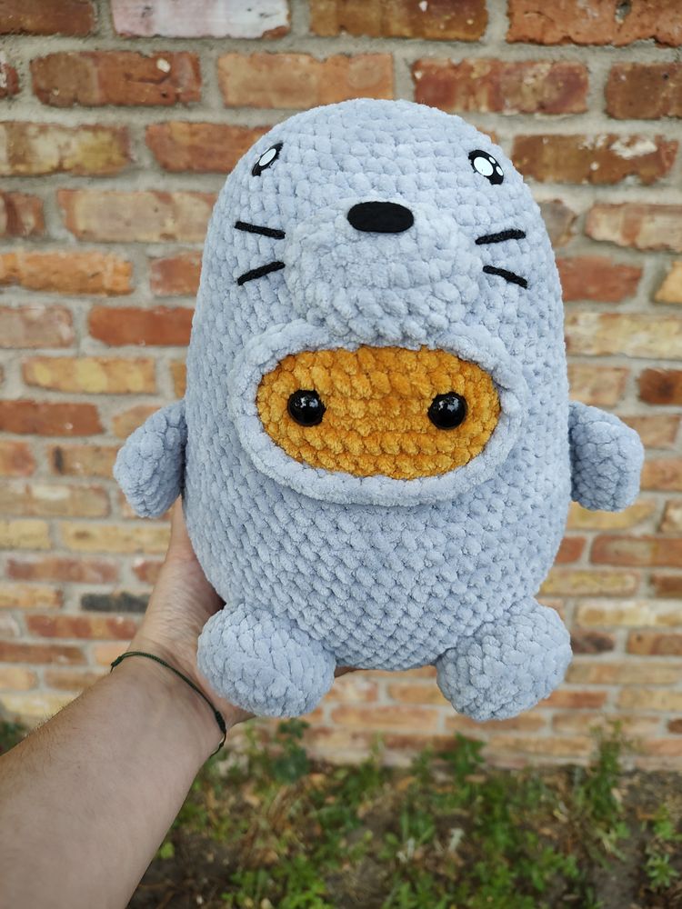Potato Seal crochet pattern